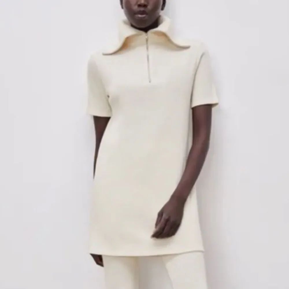 SALE! NWT Zara Beige Ribbed Zip-Up Mini Dress Medium